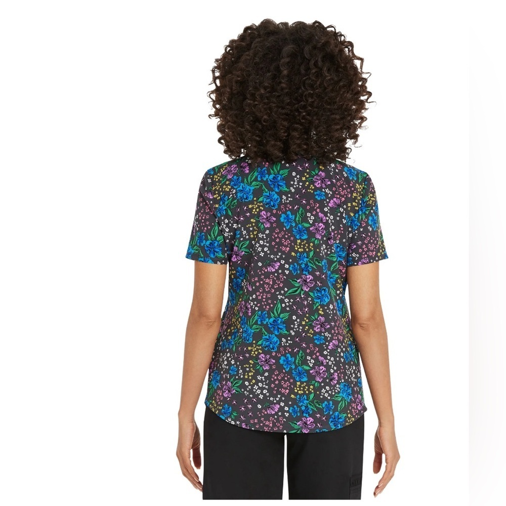 NEW Scrubstar Size 3XL Women's Flower Blooming Petals V-Neck Scrub Top - Picture 3 of 6